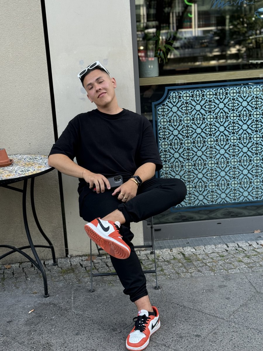 Mike Lee Dang — Gründer von OAEYA Studios